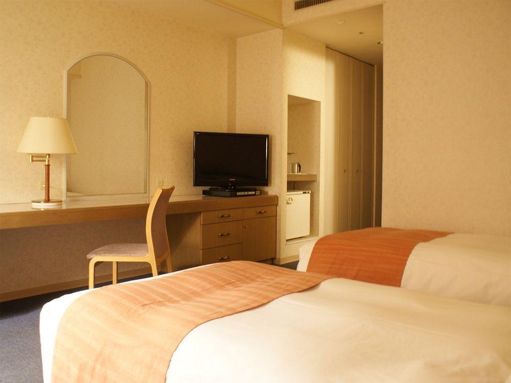 Hotel Livemax Sapporo Nakajima Park Grande סאפורו מראה חיצוני תמונה